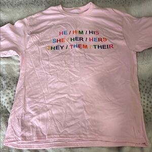 Pink t-Shirt with Pronoun Design L him hers they them she her LGBTQIA+ tee NEW 🌈